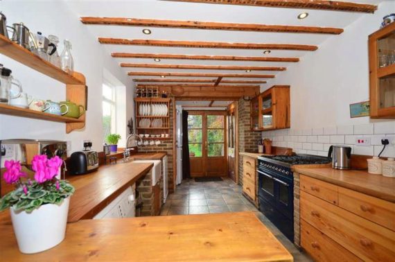 4 Bedroom Semi-Detac...